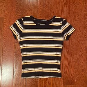 navy striped short sleeve brandy melville cropped top